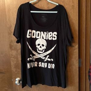 Torrid Goonies tshirt. Size 4.
